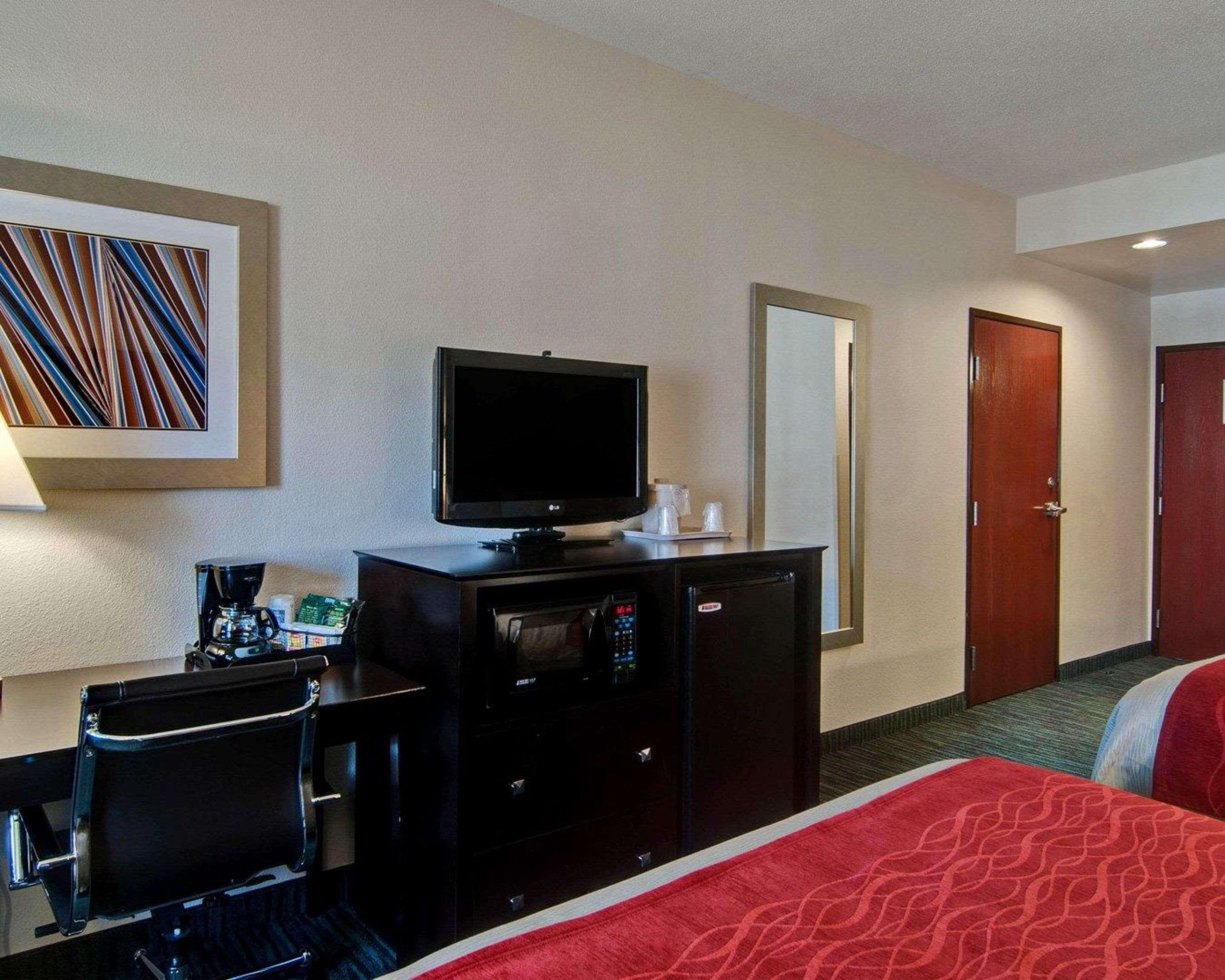 Comfort Inn Mount Airy Bagian luar foto