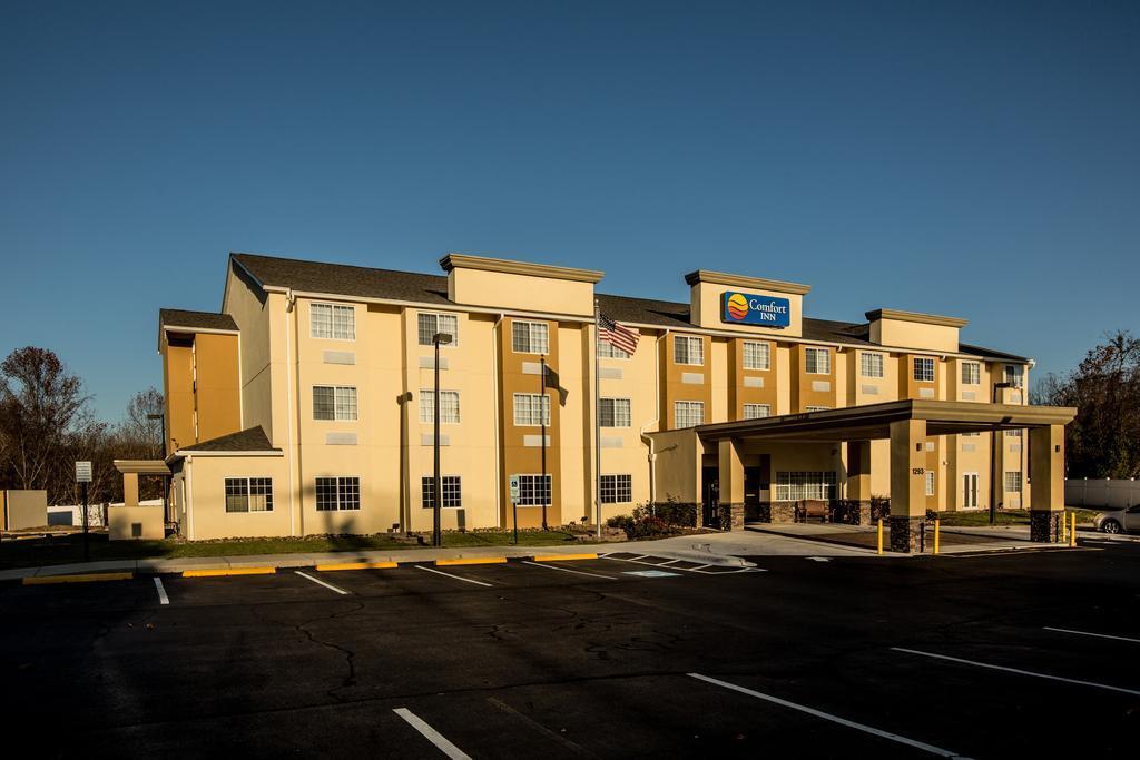 Comfort Inn Mount Airy Bagian luar foto
